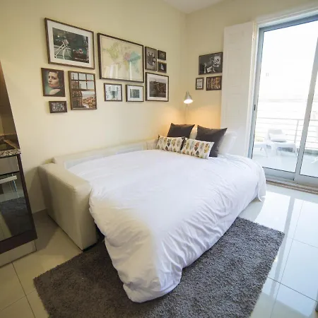 Apartment Bombarda Vintage *